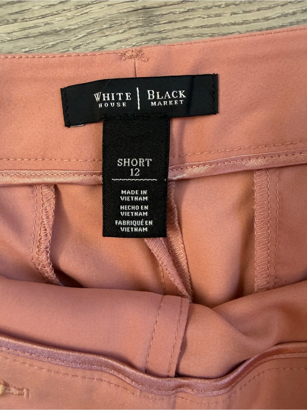 White House Black Market Dusty Rose Stretch Shorts - Picture 2 of 3
